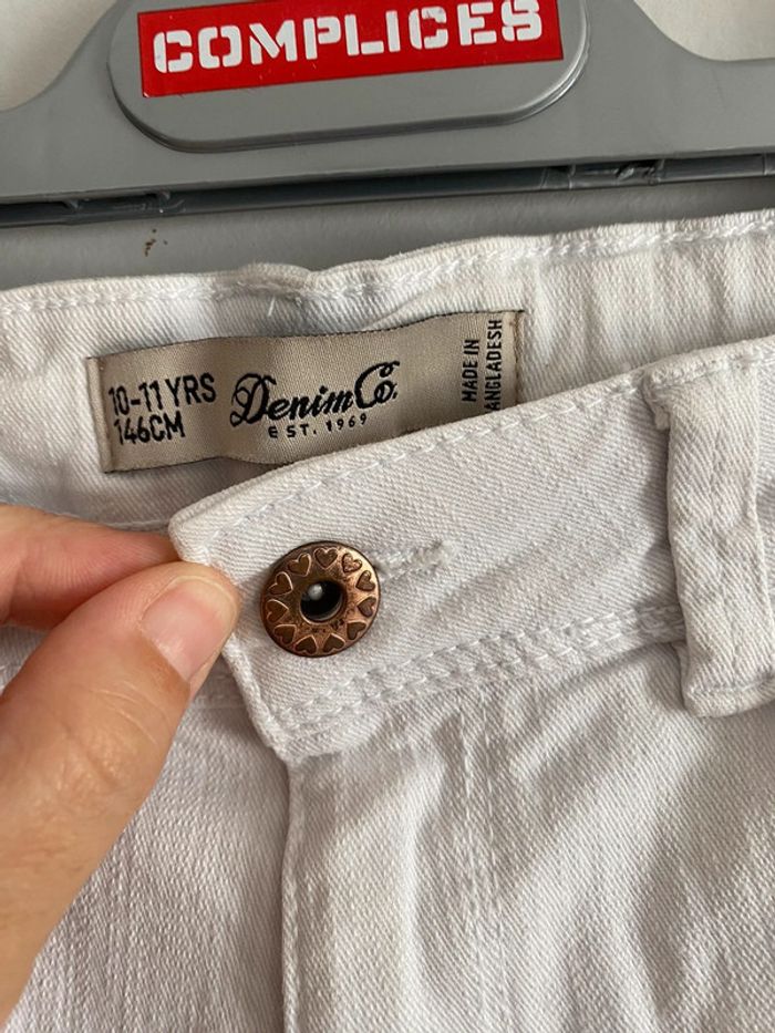 Short jeans blanc - photo numéro 2