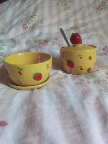 Sucrier et ramequins