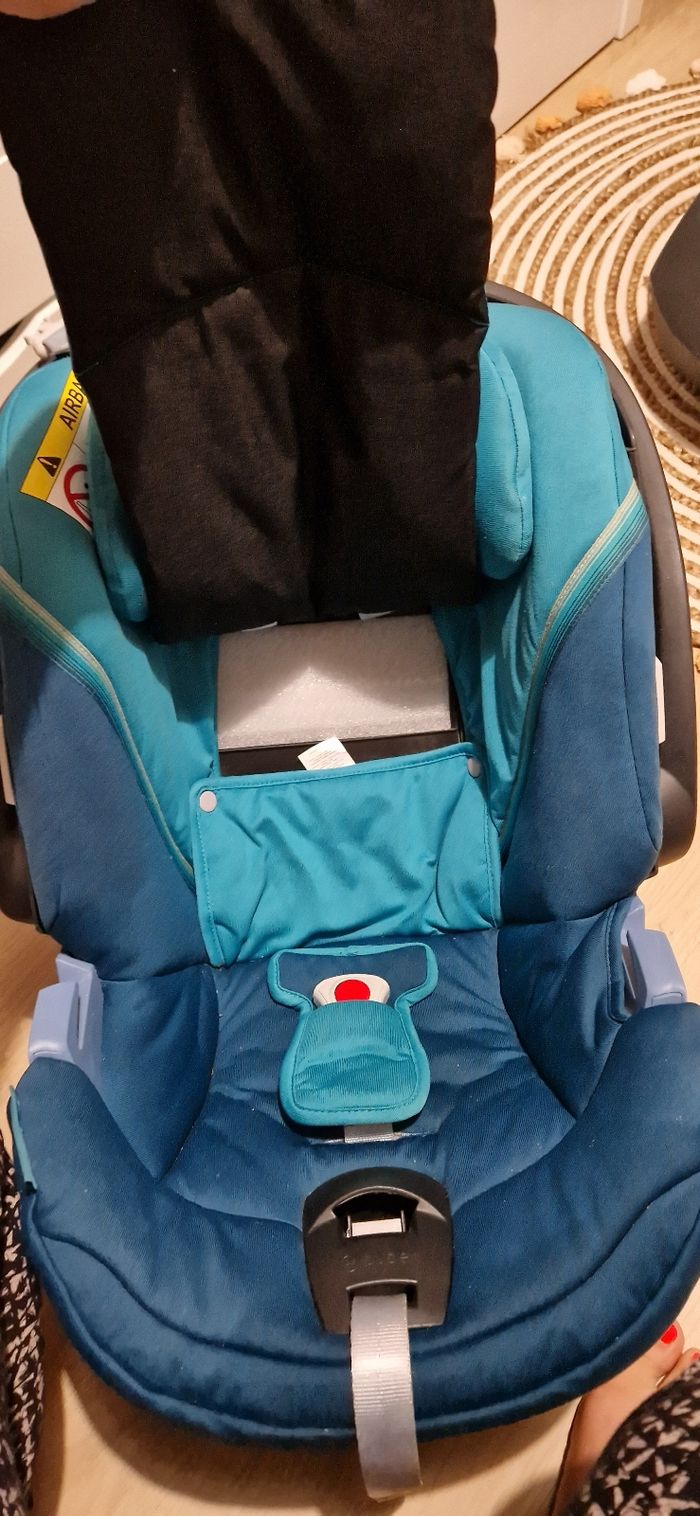 Cosy/ base / adaptateur CYBEX isofix Aton 2 - photo numéro 2