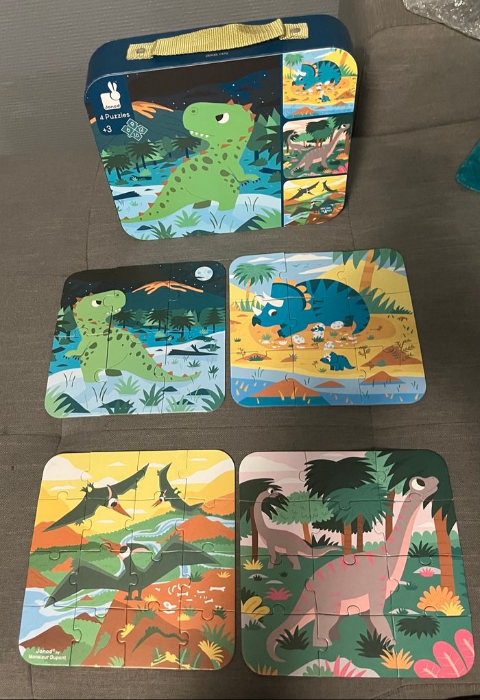 Puzzle dinosaures