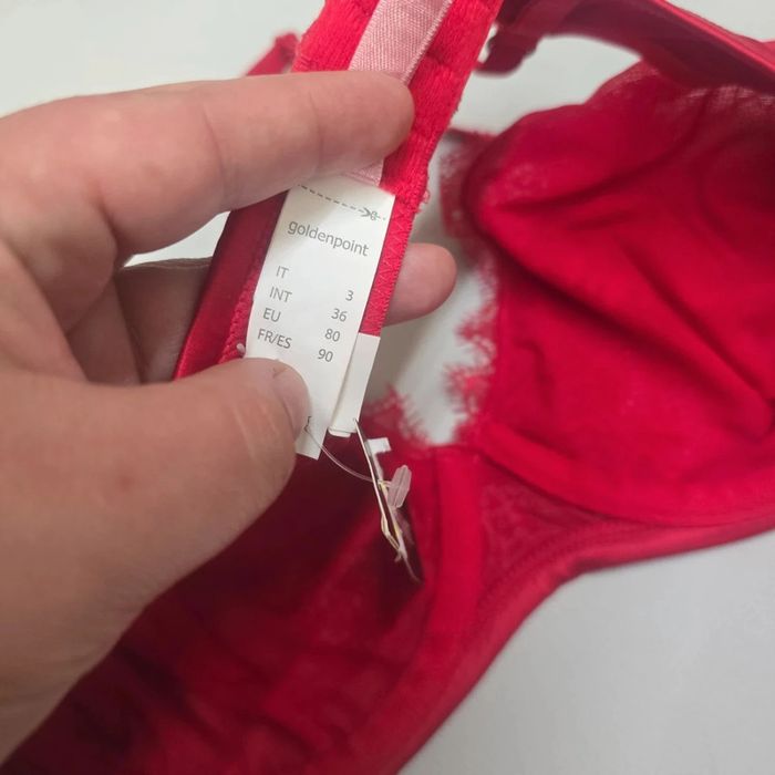Soutien gorge sexy dentelle rouge - photo numéro 5
