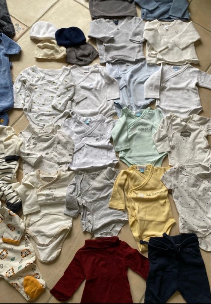Lot vêtements bébé 1mois - photo numéro 4