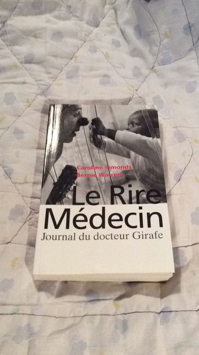 #le rire Médecin journal du docteur Girafe par Caroline Simonds et Bernie Warren - photo numéro 2