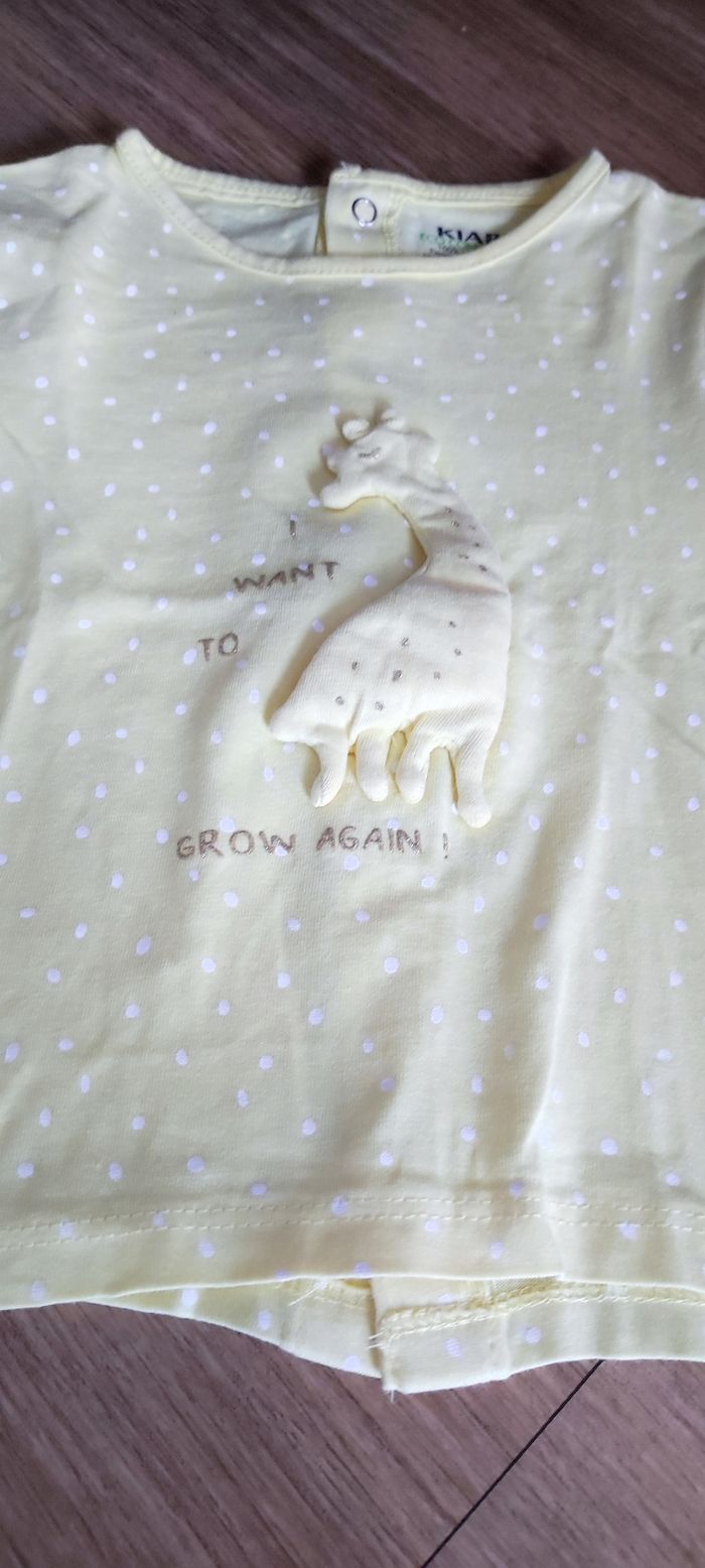 🦒 T-shirt Kiabi Bio "Petite Girafe" - 12 Mois 🦒 - photo numéro 3