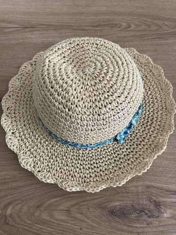 Chapeau tressé avec noeud sergent major neuf