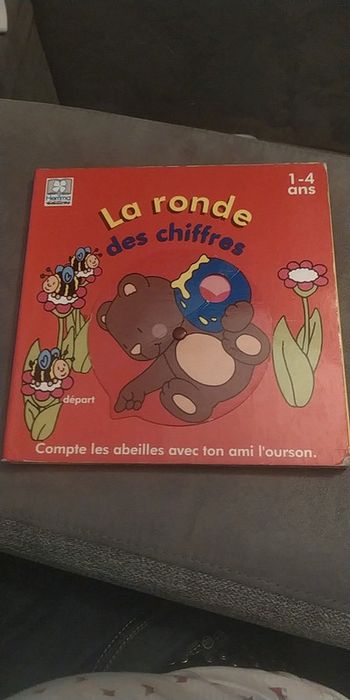 La ronde des chiffres. Hemma éditions.