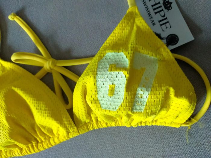 Haut de bikini jaune fluo – Chipie – Taille XS - photo numéro 3