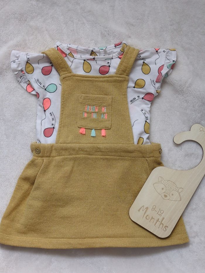 Robe orchestra taille 12 mois