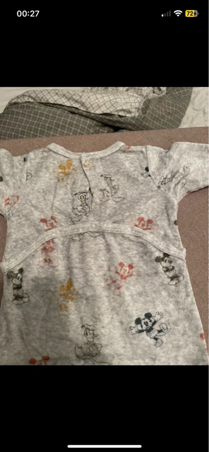 Lot 3 pyjamas