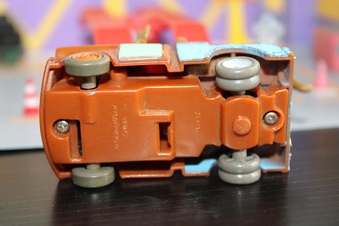 Disney Pixar cars Martin - photo numéro 9