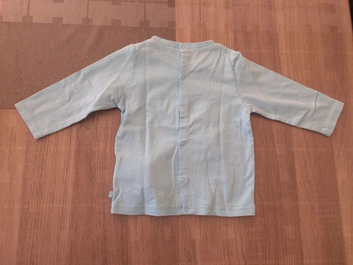 6 mois 2 t shirts - photo numéro 9