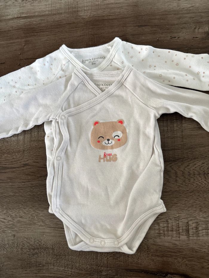 Lot de 3 bodys - photo numéro 2