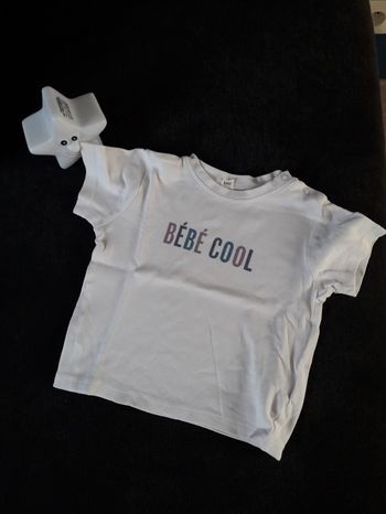 T shirt 12-18 mois