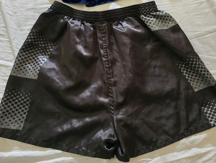 Short satiné 🍒vintage Angry Birds🍒taille M - photo numéro 6