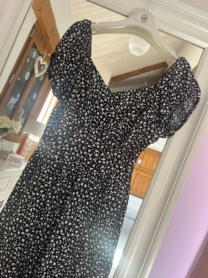 Combi femme noir et blanc - photo numéro 2
