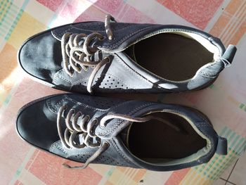 Chaussure basket bleu marine