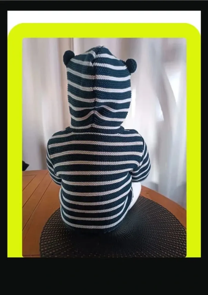 Gilet Kiabi taille 6 mois - photo numéro 3