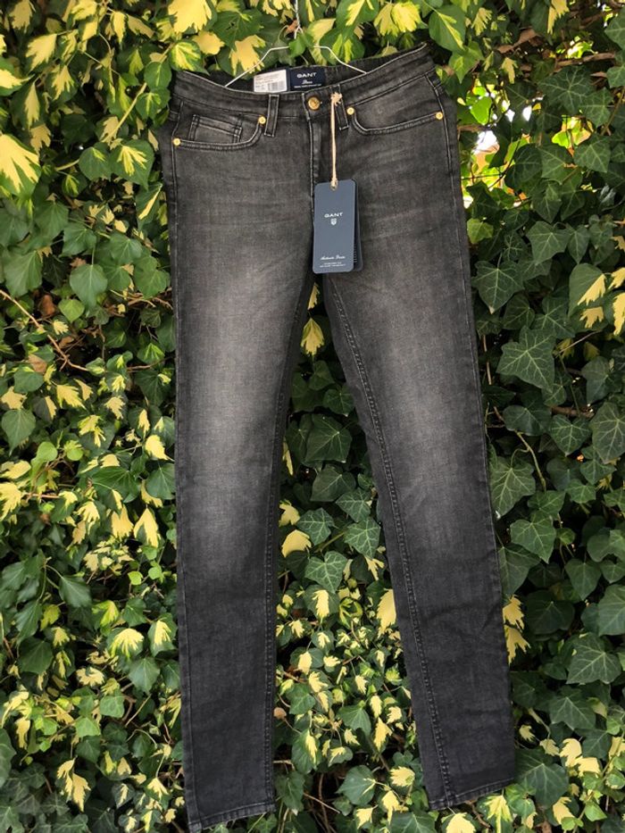 Jean gant neuf noir délavé en stretch taille 34/36 - photo numéro 2