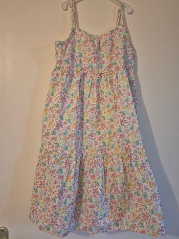 Robe La Halle neuve T. 8 ans