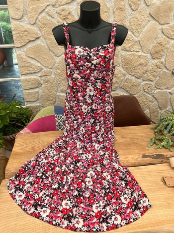Robe longue taille M L rouge rose blanche 38 40 à fleurs