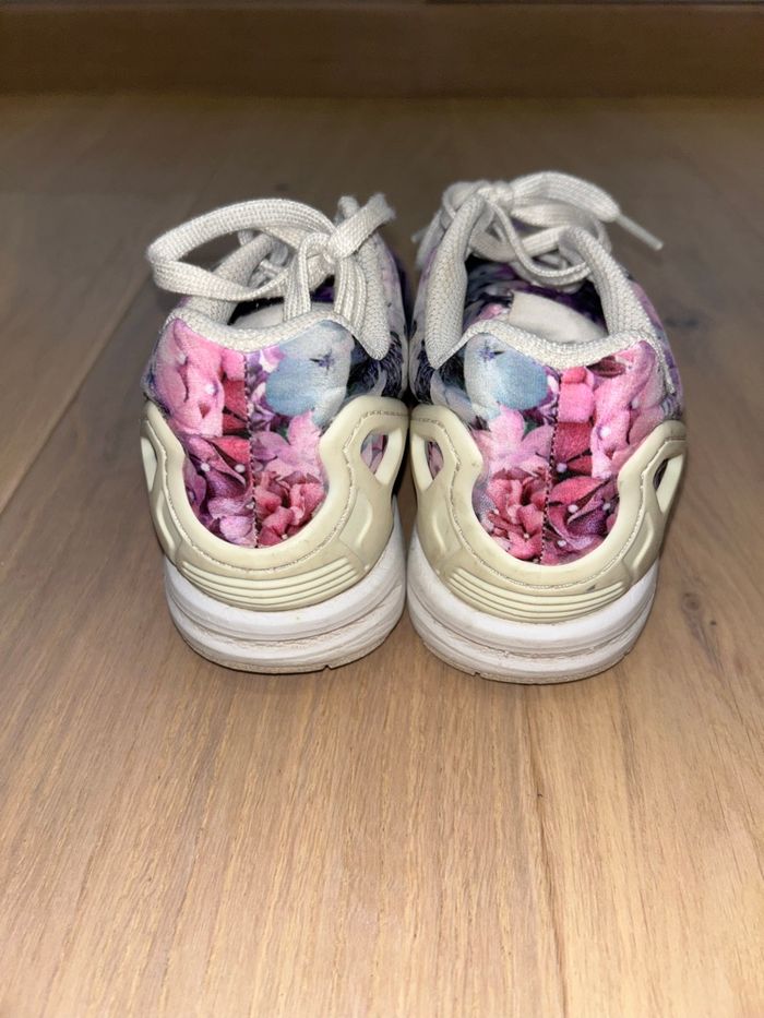 Baskets Adidas Torsion - Taille 37 - Motif floral violet - photo numéro 3