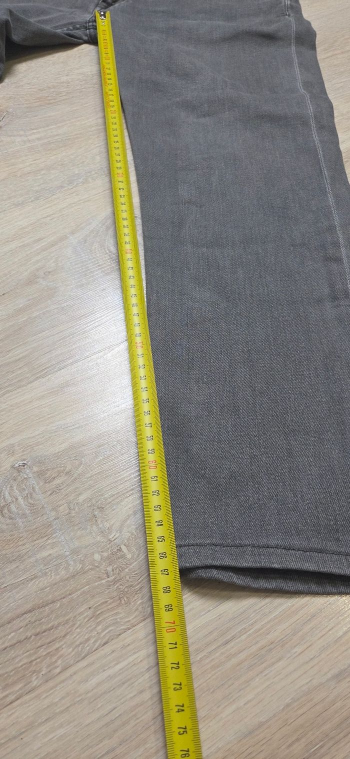 Jeans Lacoste Homme taille W33 L34 gris très bon état - photo numéro 8