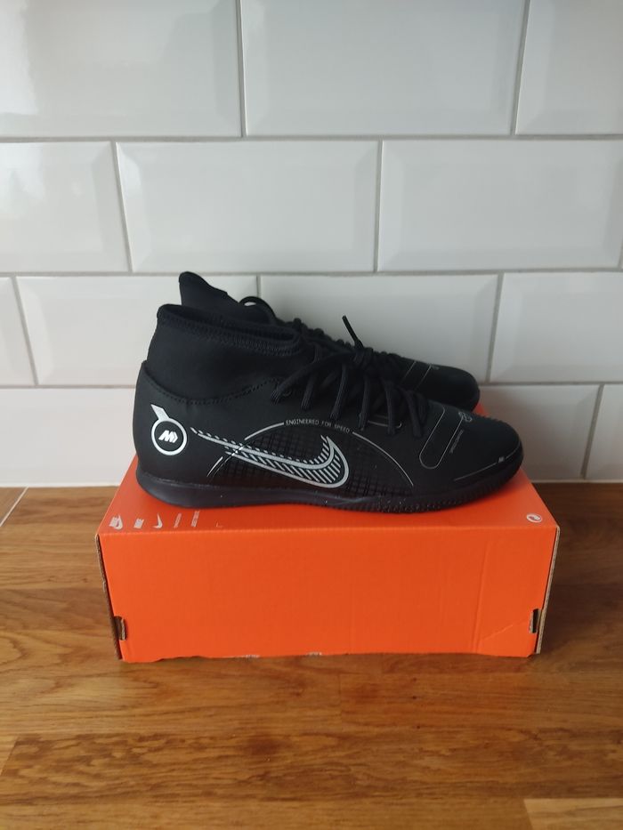 Stabile Nike  T 39 - photo numéro 4