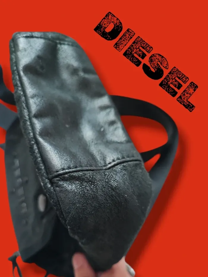Superbe sacoche bandoulière en cuir/daim noire DIESEL - photo numéro 7