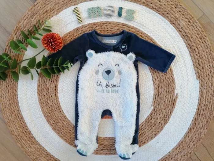 Pyjama velours une pièce - 1 mois