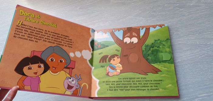 Livre tirette Dora et l'arbre chocolat - photo numéro 3