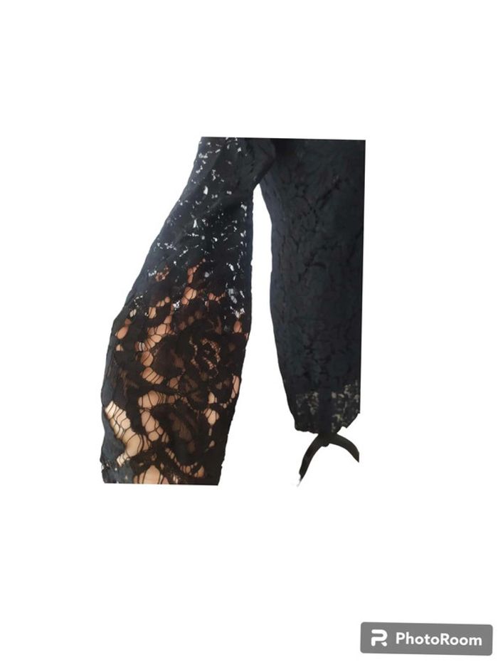 sublime robe dentelle noire - photo numéro 4