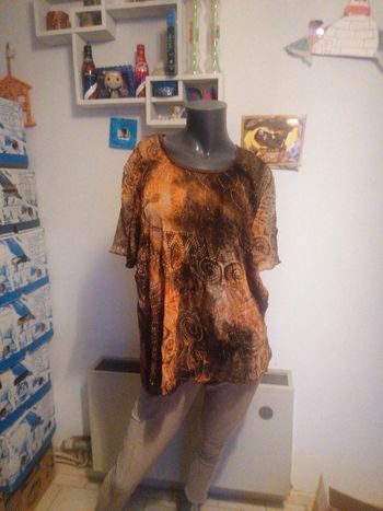 T-shirt taille 54/56
