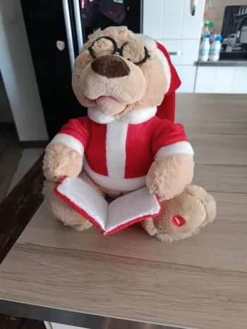 Peluche musicale pour Noël