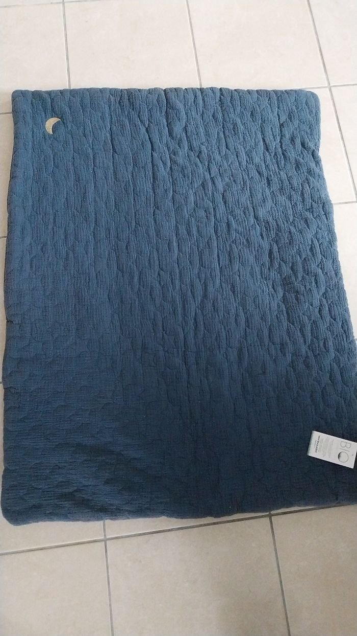 Fond de parc ou tapis de sol neuf