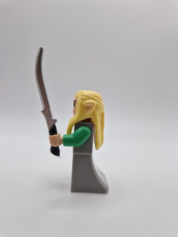 Figurine type lego Guerrier Elfe seigneur des anneaux / hobbit - photo numéro 3