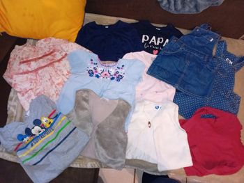Lot vêtements fille 18 mois