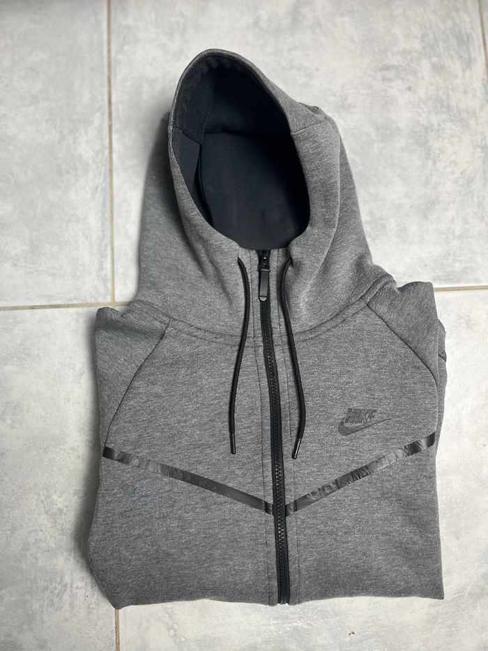 Veste Nike Tech grise – Taille S