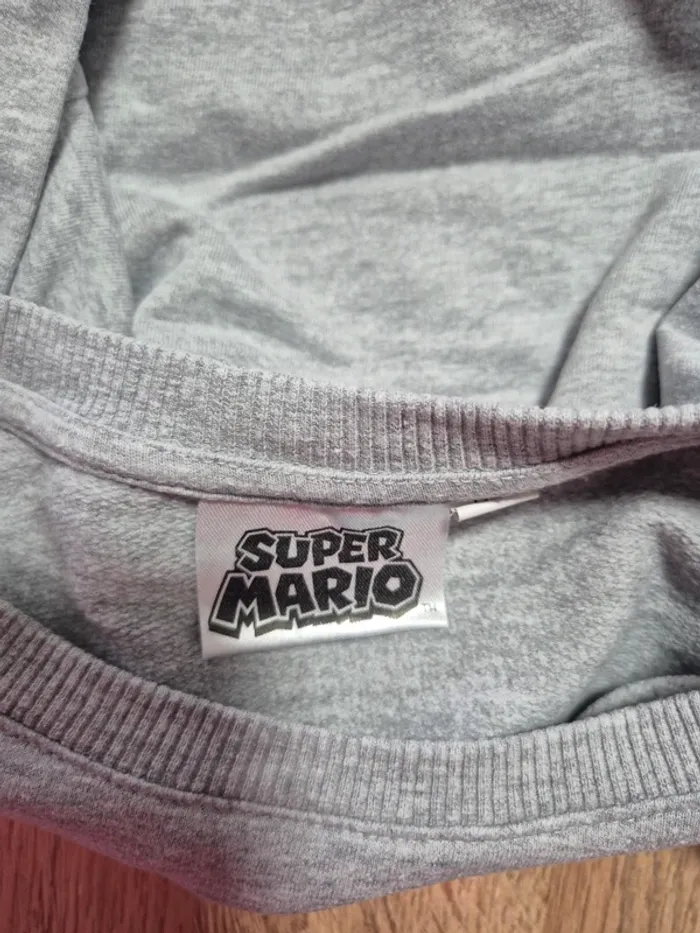 Pull Super Mario taille 12 ans - photo numéro 7