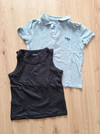 Lot été polo bleu pale et débardeur noir taille 3 ans