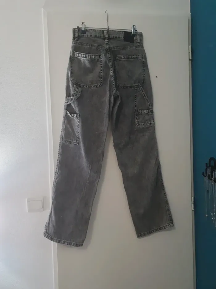 Jeans large délavé - photo numéro 2