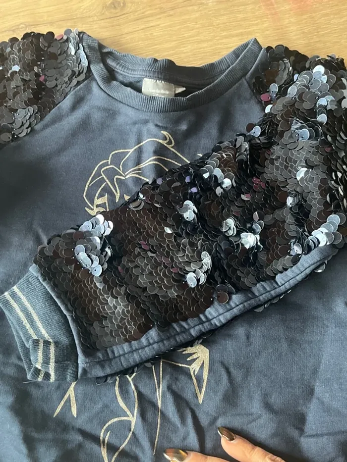 Pull Frozen 2 / reine des neiges 2 - photo numéro 5
