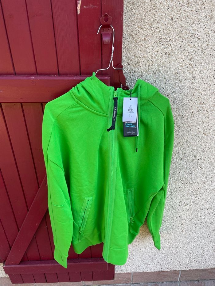 - Sweat à capuche cp company vert claire - photo numéro 9