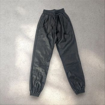 Pantalon simili-cuir noir taille élastique 12 ans