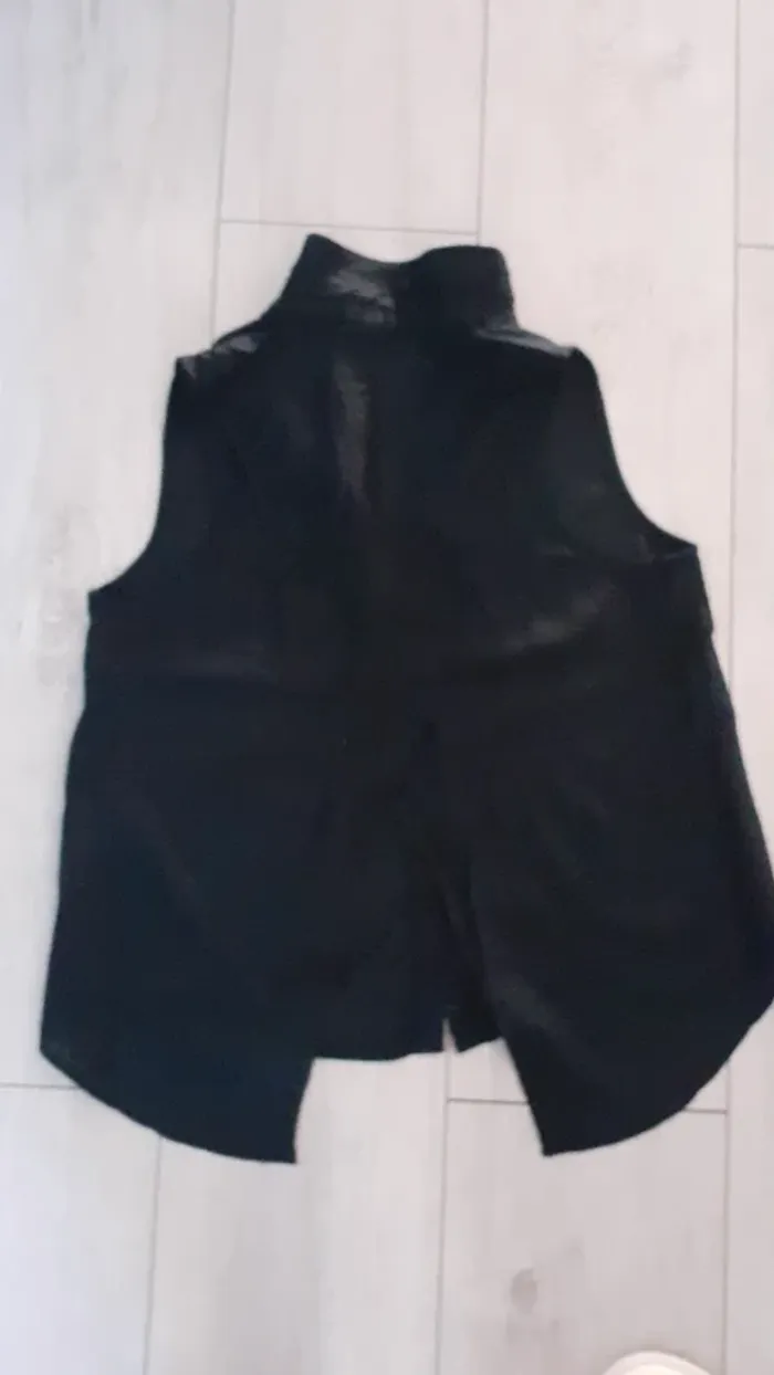 Haut XS - photo numéro 2