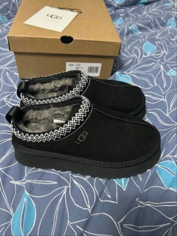 UGG Tazz II noires avec facture