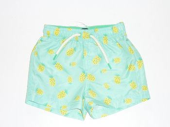Short de bain neuf 18 mois