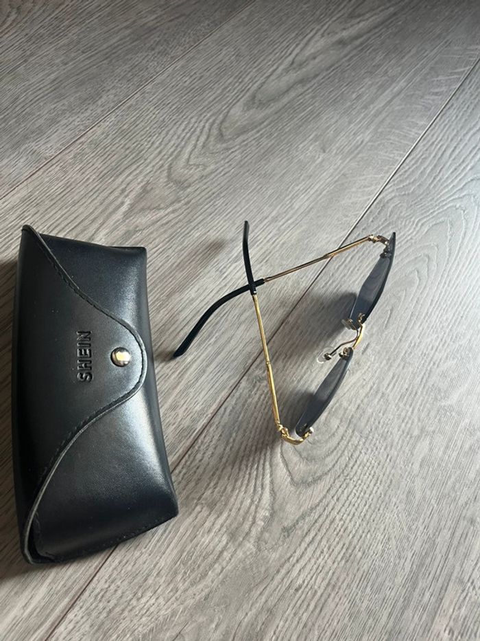 lunettes de soleil - photo numéro 3