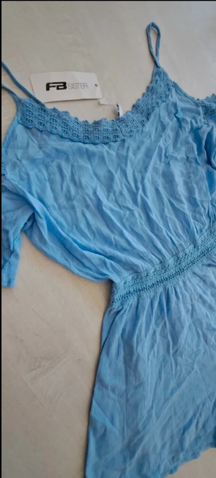 Combishort FB Sister - taille S - Neuve étiquette - style bohème - épaules dénudées - photo numéro 2