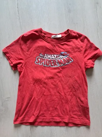 T-shirt spiderman