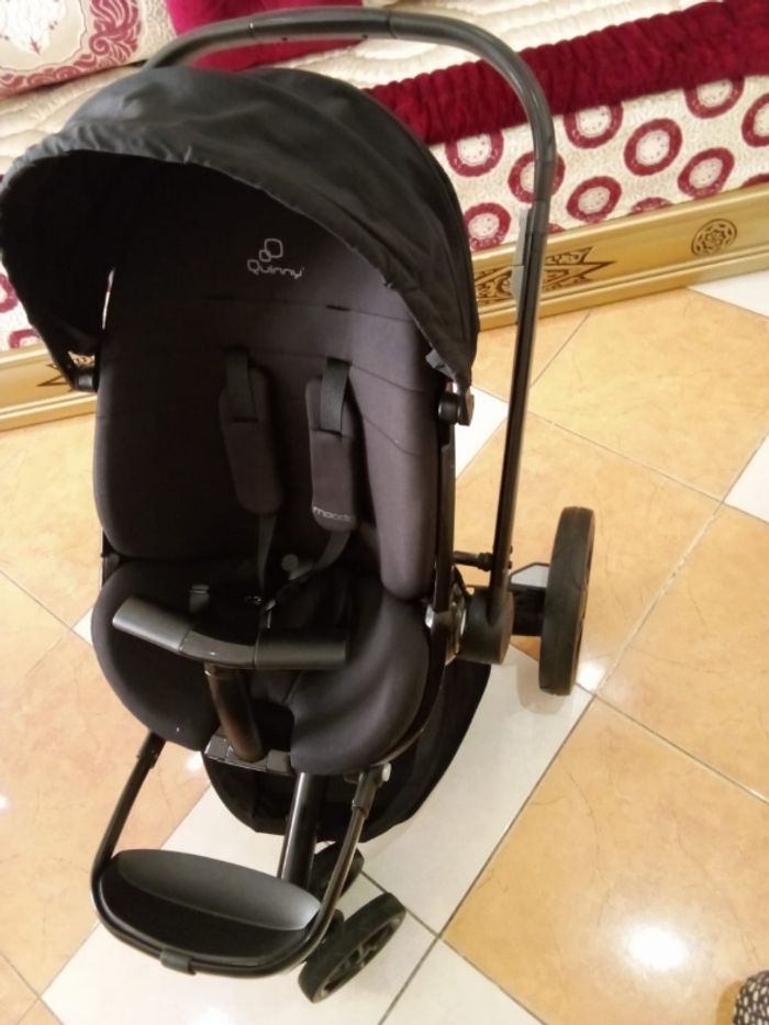 Poussette - photo numéro 2